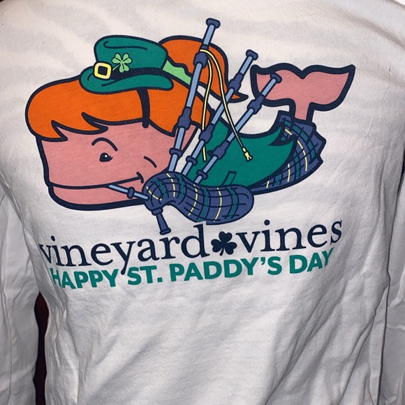 Vineyard Vines Other - Vineyard Vines happy St. Patrick’s Day leprechaun whale long sleeve size large